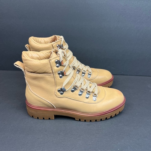 J.Crew Women’s Lightweight Leather Nordic boots - Light Caramel Size 8M - Picture 1 of 13